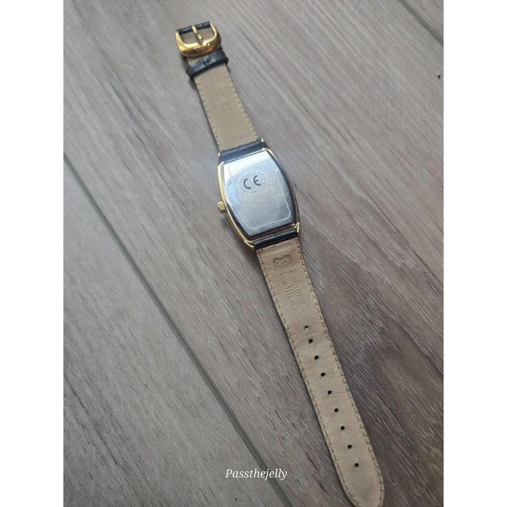 Fossil Watch Mens BQ-8762 Gold Tone Tonneau White Multi Function Dial Leather
